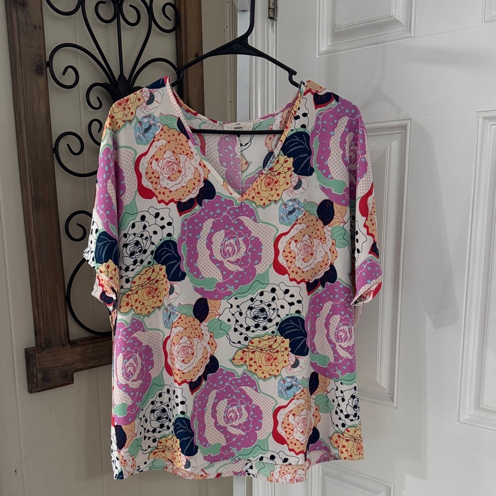 entro Multicolor Floral V-Neck Short Sleeve Top - Pink, Purple, Yellow, Navy